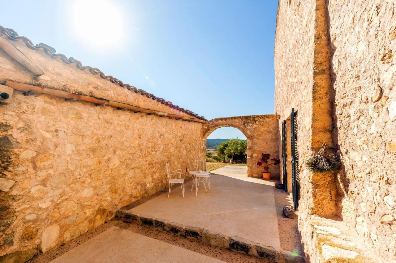 Villa Turonet Vilafranca De Bonany Luaran gambar